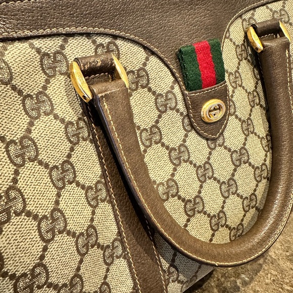 Authentic Gucci handbag - Picture 2 of 7